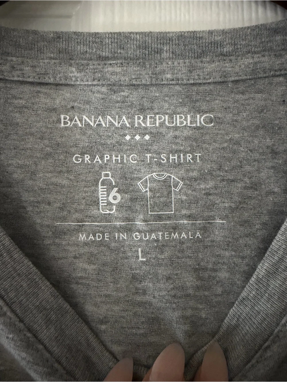 Men’s Banana Republic Graphic Tee